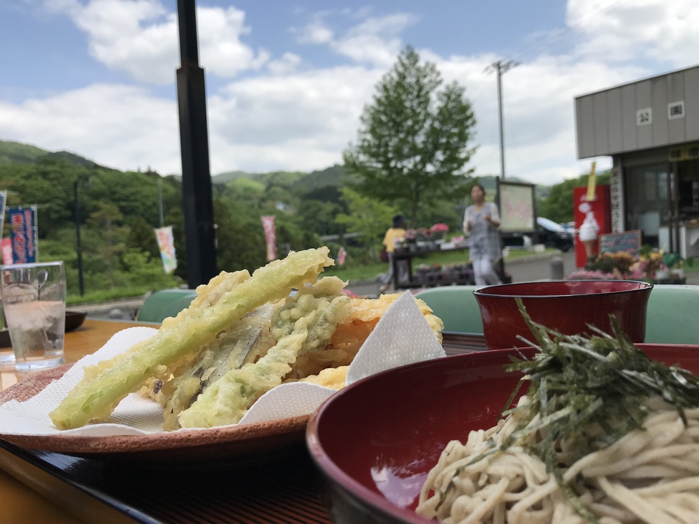 初夏の大自然を感じるロードコースの写真6