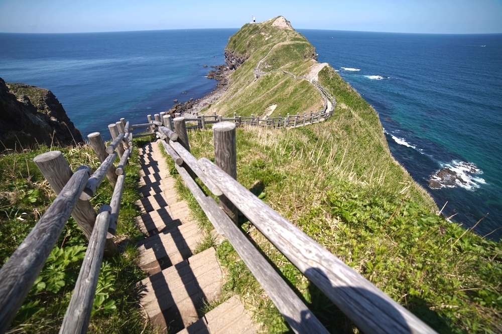 非日常感を堪能できる「神威岬」の写真4