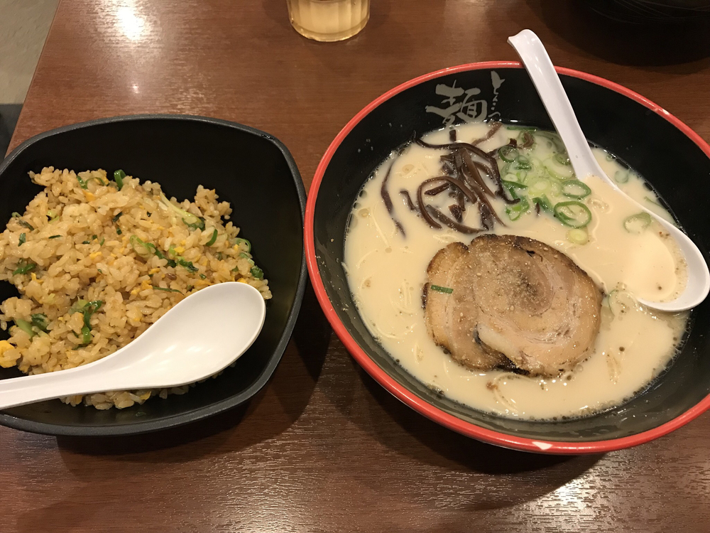 飛行機をチラ見しながら快適ランニング🏃‍♂️の写真8