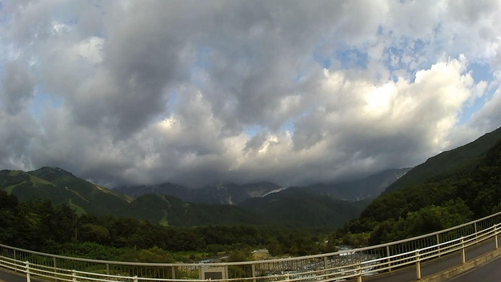 長野県北アルプス白馬村、白馬八方から白馬岩岳スキーのメッカを１１キロランニングの写真3