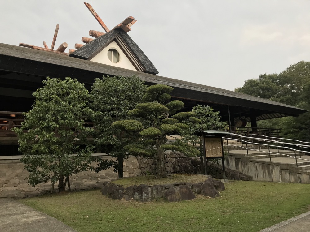 激坂付きの参拝コースの写真3