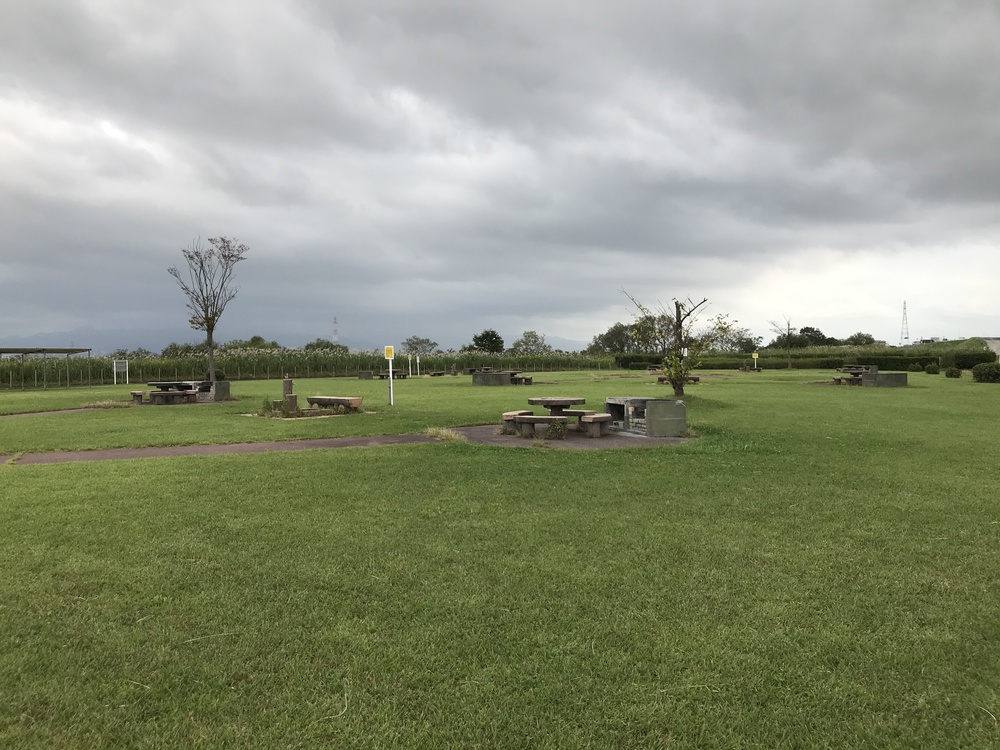 一周約3キロ強？の周回コースの写真4