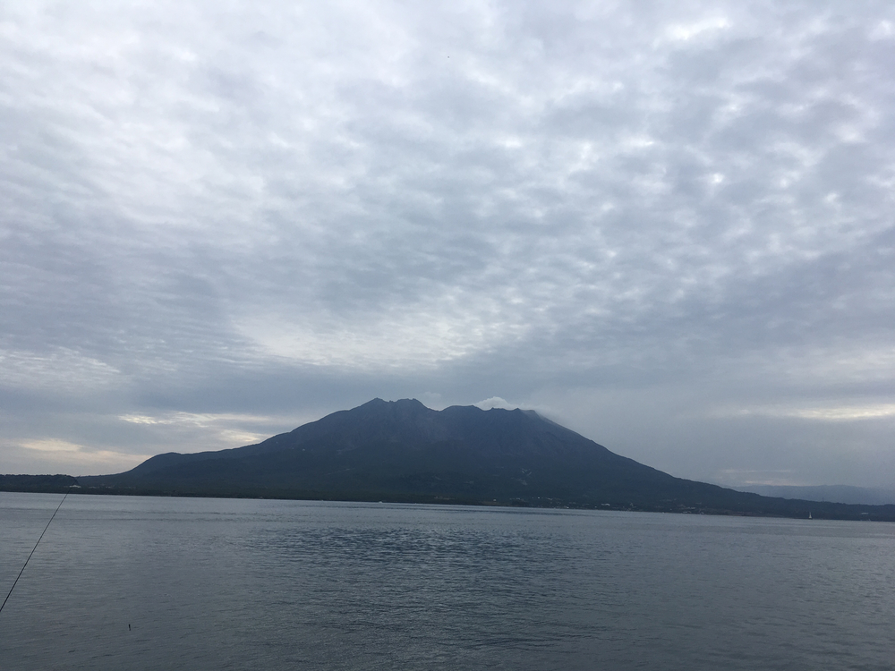 桜島を見ながら海の上の道を走る♫〜鹿児島出張ランにおすすめ〜の写真5