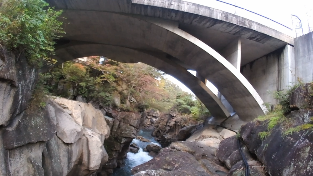 宮城県、仙台奥座敷、秋保温泉から景勝地を巡る１５キロのランニングの写真4