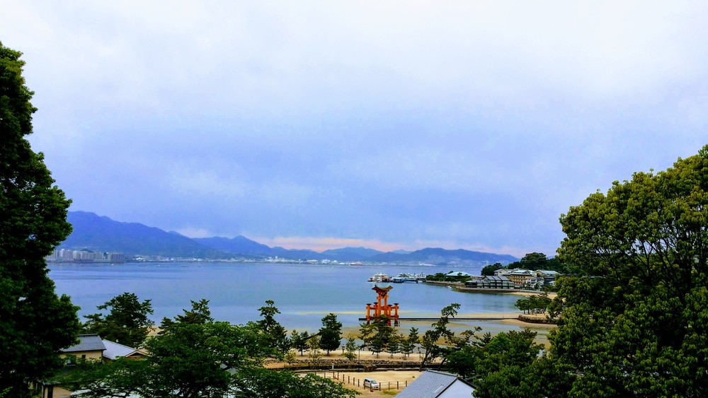 【出張朝ラン】世界遺産！宮島 厳島神社 鳥居にタッチラン の写真7
