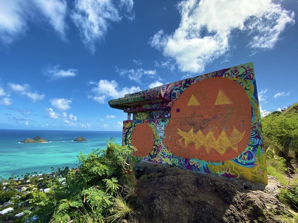 Hawaii pillboxtrail⛰&lanikaibeach🏖の写真6