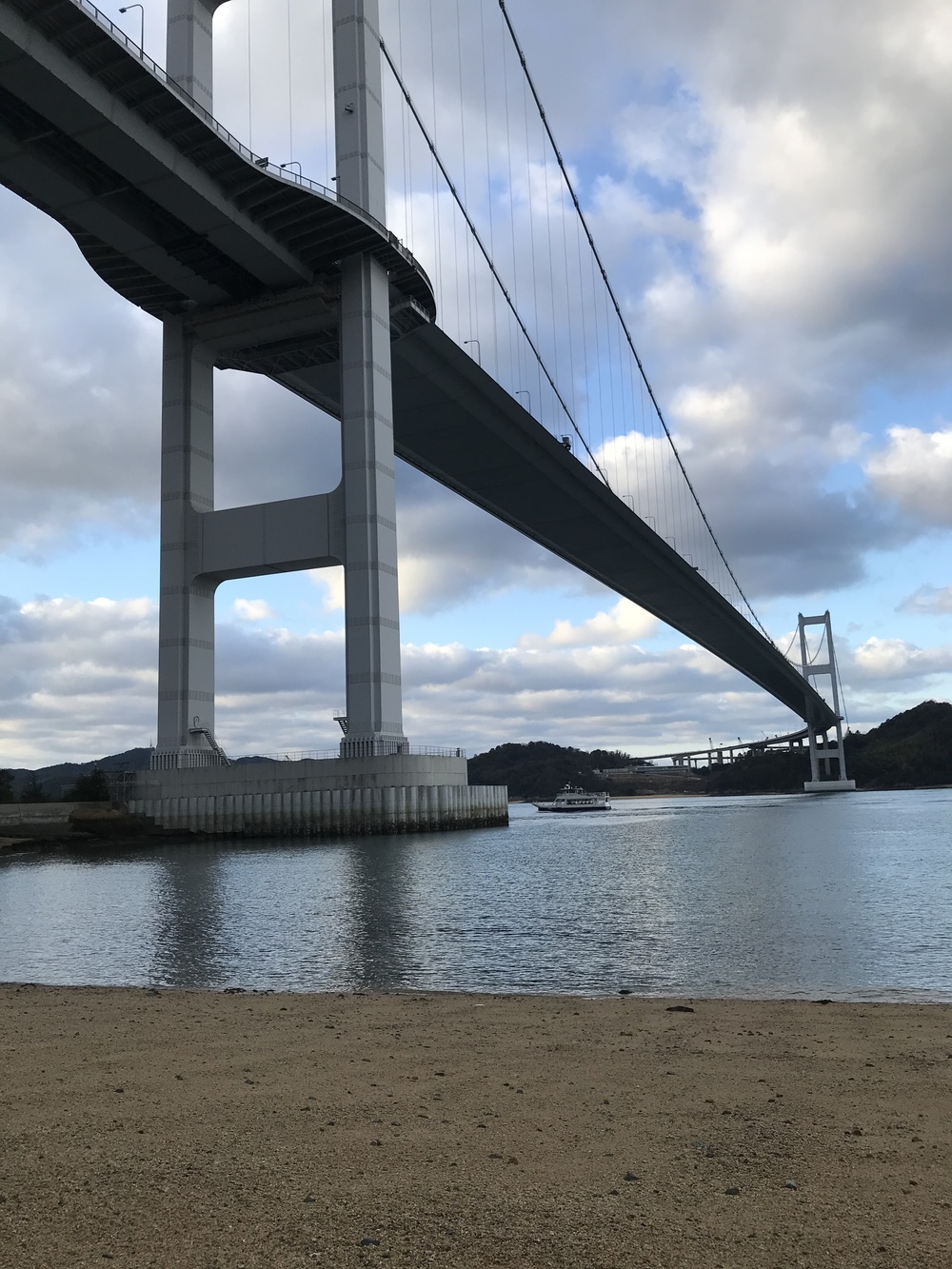 キラキラ輝く海の上を走る！の写真7